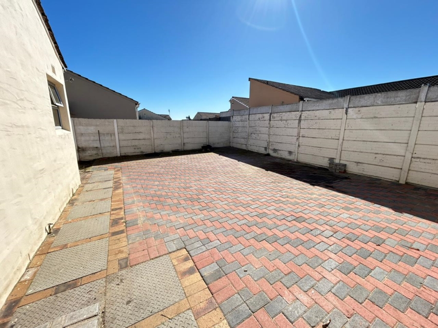 3 Bedroom Property for Sale in Northpine Western Cape